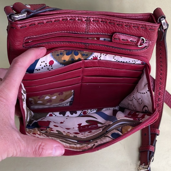 Vintage burgundy/silver Brighton pebbled leather crossbody bag - Picture 14 of 16